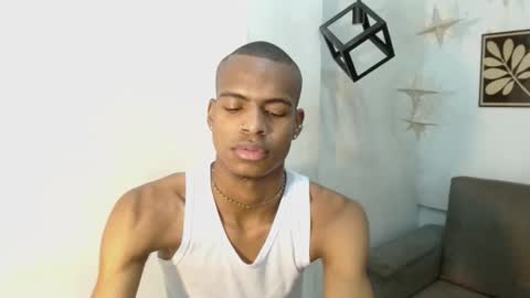 criss_zuri online show from 10/07/25, 11:40