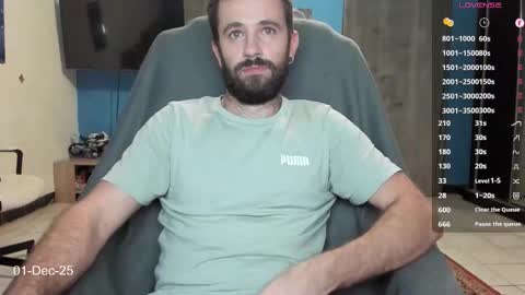 Snapshot of crissstud chatting on 12/01/25, 07:30 Criss online show from 12/01/25, 07:30