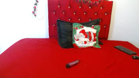 cristal541658 online show from 12/04/25, 04:48