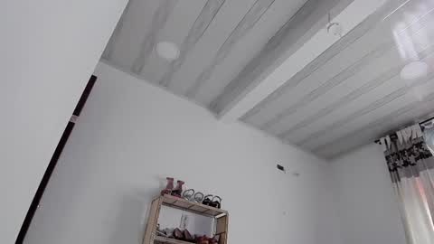 Cristal online show from 12/17/25, 12:33