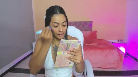 Cristal online show from 02/24/26, 10:24