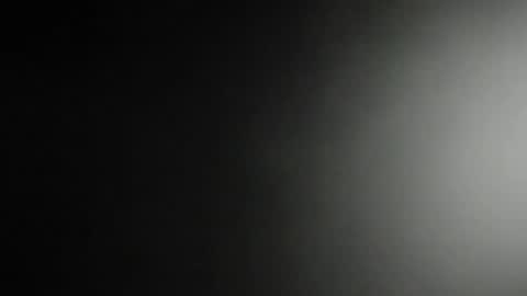 Snapshot of cristal_g19 chatting on 12/23/24, 05:17 online show from 12/23/24, 05:17