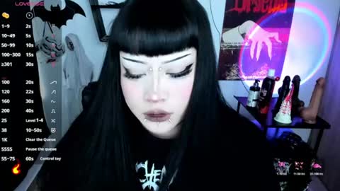 Cris online show from 07/29/26, 08:51
