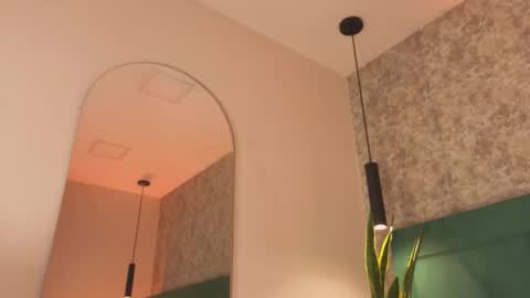 Snapshot of cristal_roberts_ chatting on 12/03/25, 01:20 Cristal online show from 12/03/25, 01:20