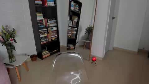 Cristal  online show from 02/25/26, 09:46