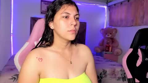 cristal_smith20 online show from 07/09/26, 12:09