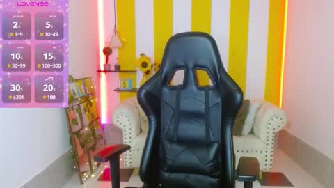 Cristal online show from 12/18/24, 03:04