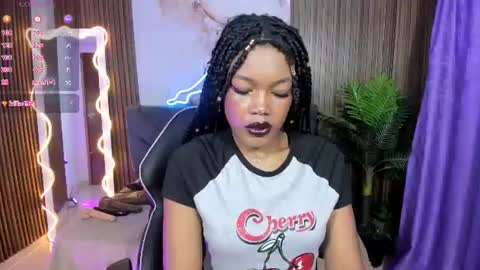 Snapshot of cristalbroke_tay chatting on 06/17/26, 07:04 Crystalbroke online show from 06/17/26, 07:04