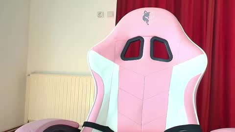 cristaleyess online show from 05/08/26, 04:23