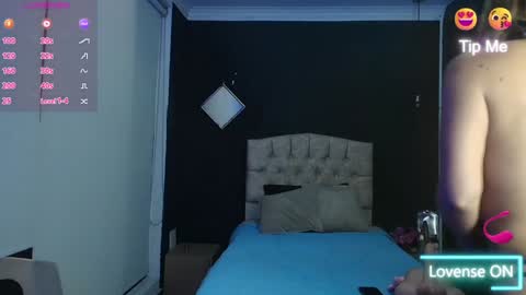 Snapshot of cristalmillf chatting on 01/26/25, 12:11 CRISTAL MILF online show from 01/26/25, 12:11