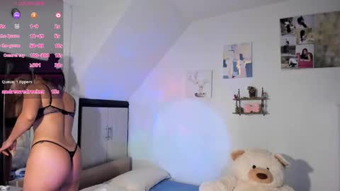 cristal online show from 12/04/25, 02:59