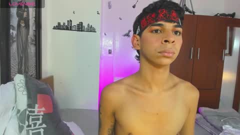 cristhian online show from 12/12/24, 08:03