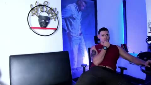 Snapshot of cristhian_wolf1 chatting on 07/18/26, 02:32 CRIS online show from 07/18/26, 02:32