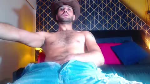 cristian hot9 online show from 02/13/25, 10:00