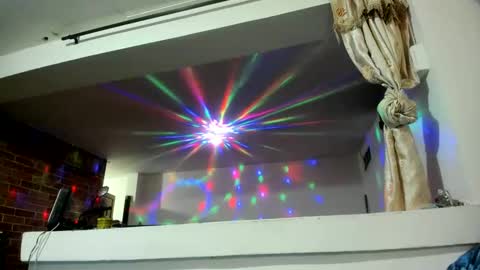 Cristian online show from 02/18/25, 04:48
