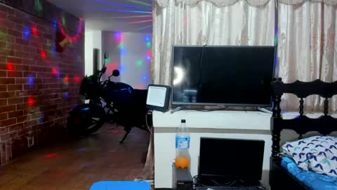 Cristian online show from 03/05/25, 03:08
