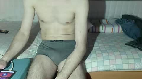 cristianrr184034 online show from 04/04/26, 07:44