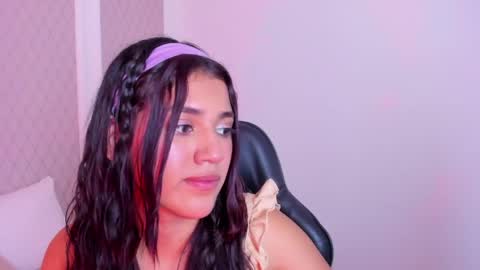 C R I S T I N online show from 04/27/26, 08:07