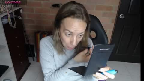 Snapshot of cristin_doll chatting on 04/25/26, 01:25 cristina online show from 04/25/26, 01:25
