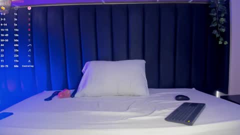 cristina_joy online show from 10/17/25, 12:30