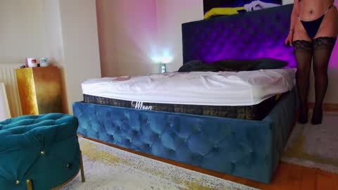 Snapshot of cristinavinci chatting on 01/28/25, 05:24 CristinaVinci online show from 01/28/25, 05:24