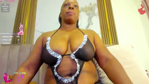 Cristina online show from 11/22/25, 10:36