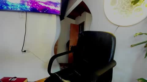 Cristian online show from 12/21/25, 04:47