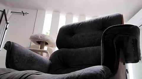 cristocam23 online show from 05/19/26, 06:47