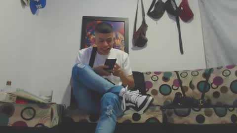 criistofer online show from 01/01/25, 01:04