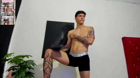 Snapshot of cristopher23_ chatting on 01/28/25, 08:04 cristopher23 online show from 01/28/25, 08:04