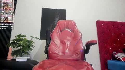 Snapshot of cristopher23_ chatting on 02/12/25, 10:59 cristopher23 online show from 02/12/25, 10:59