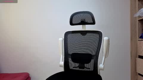 Snapshot of cristopher23_ chatting on 10/09/25, 02:04 cristopher23 online show from 10/09/25, 02:04