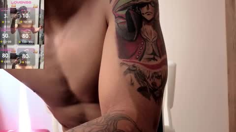 Snapshot of cristopher23_ chatting on 10/28/25, 02:20 cristopher23 online show from 10/28/25, 02:20