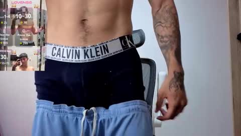 Snapshot of cristopher23_ chatting on 11/24/25, 05:12 cristopher23 online show from 11/24/25, 05:12