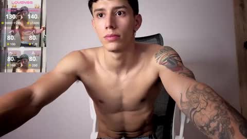 Snapshot of cristopher23_ chatting on 11/25/25, 08:36 cristopher23 online show from 11/25/25, 08:36