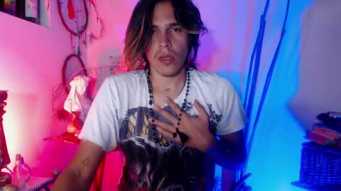 Cristopher online show from 01/31/25, 01:22