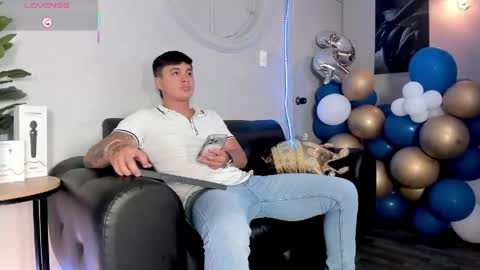 Cristopher online show from 05/22/26, 01:06