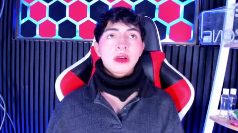 Cristopher  online show from 04/13/26, 08:58