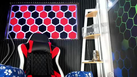 Cristopher  online show from 05/31/26, 08:10