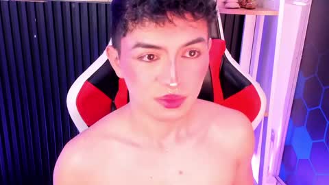 Cristopher  online show from 06/04/26, 08:48