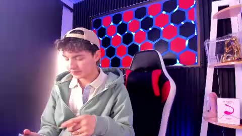 Snapshot of cristopher_wild chatting on 06/30/26, 10:00 Cristopher online show from 06/30/26, 10:00