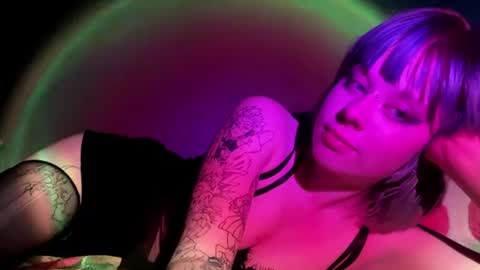 cristyynyy online show from 08/02/26, 09:57