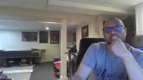 Snapshot of crm400 chatting on 05/06/26, 02:08 billybasement online show from 05/06/26, 02:08