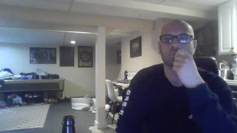 Snapshot of crm400 chatting on 07/10/26, 02:05 billybasement online show from 07/10/26, 02:05