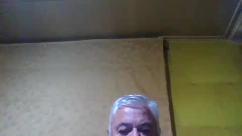 Snapshot of crmperez chatting on 01/08/25, 01:42 crmperez online show from 01/08/25, 01:42