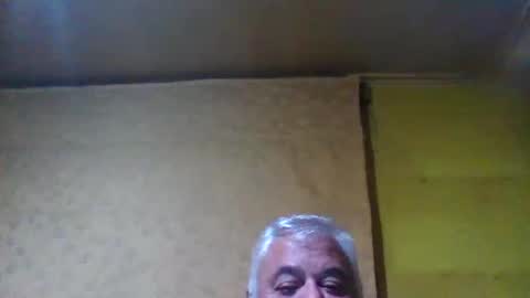 Snapshot of crmperez chatting on 01/19/25, 04:01 crmperez online show from 01/19/25, 04:01
