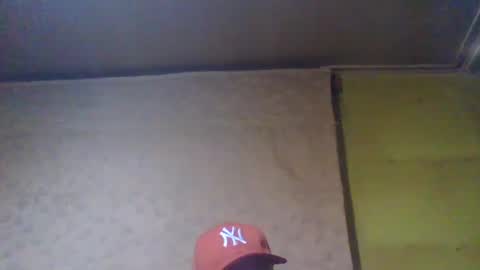 Snapshot of crmperez chatting on 03/10/25, 01:01 crmperez online show from 03/10/25, 01:01