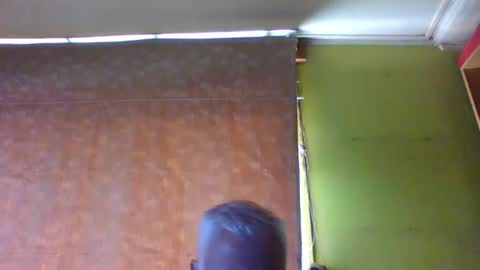 Snapshot of crmperez chatting on 11/28/25, 04:42 crmperez online show from 11/28/25, 04:42