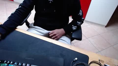 crocken_bisc online show from 03/14/26, 02:33