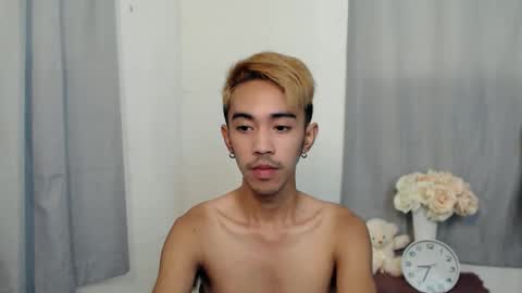 crocodale online show from 11/13/25, 05:06